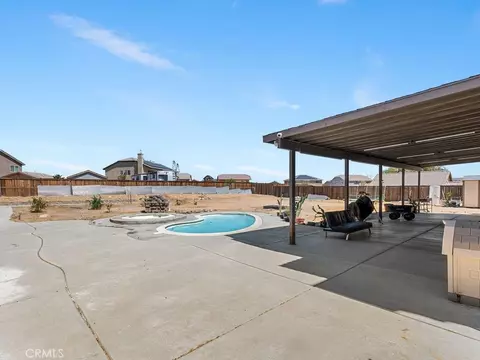 Exterior - 8154 Calpella, Hesperia, CA 92345 photo 6 of 12