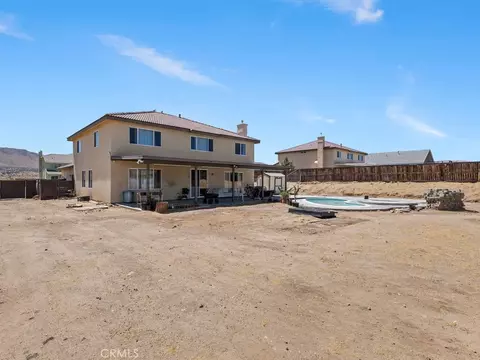 Exterior - 8154 Calpella, Hesperia, CA 92345 photo 8 of 12