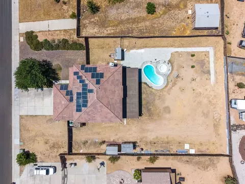 View/Area - 8154 Calpella, Hesperia, CA 92345 photo 6 of 8