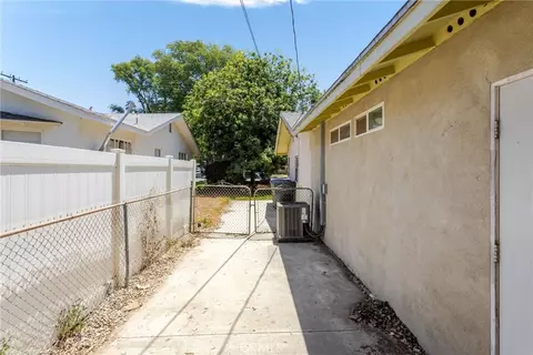 Exterior - 5841 Palm Ave, Riverside, CA 92506 photo 7 of 14