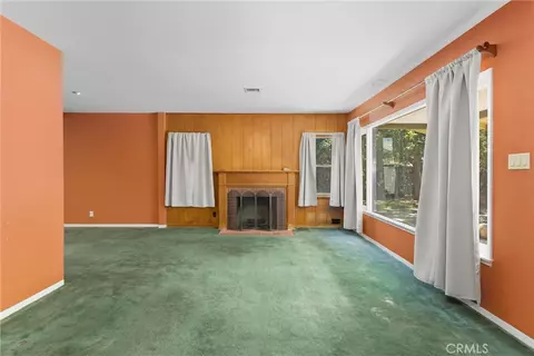 Living - 5841 Palm Ave, Riverside, CA 92506 photo 1 of 7