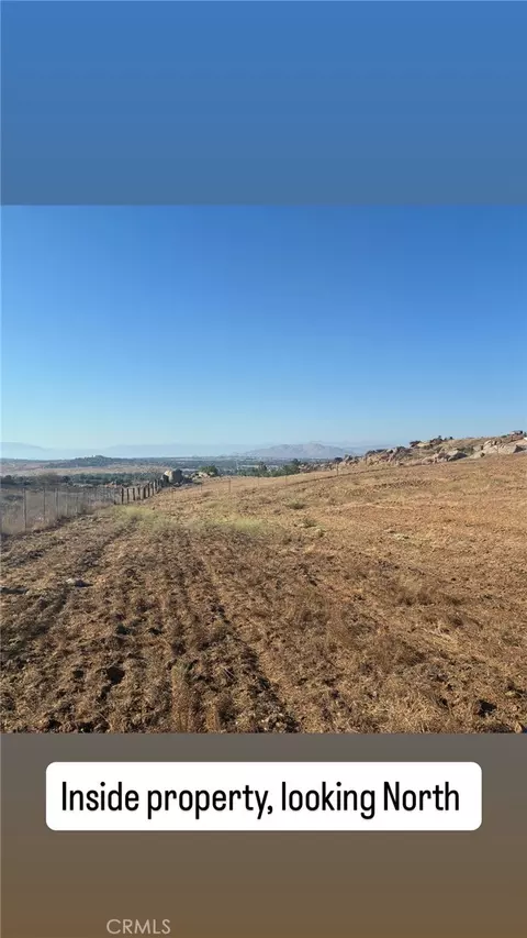 20510 Fox Rd, Perris, CA 92570 photo 6