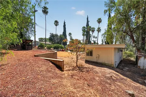 Exterior - 7307 Lenox Ave, Riverside, CA 92504 photo 9 of 20