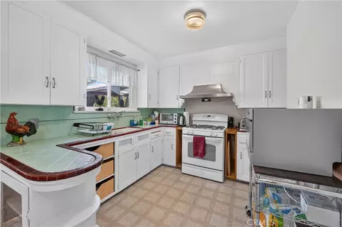 Kitchen - 7307 Lenox Ave, Riverside, CA 92504 photo 2 of 3