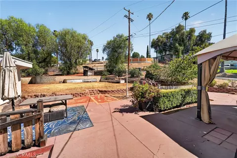 Exterior - 7307 Lenox Ave, Riverside, CA 92504 photo 6 of 20