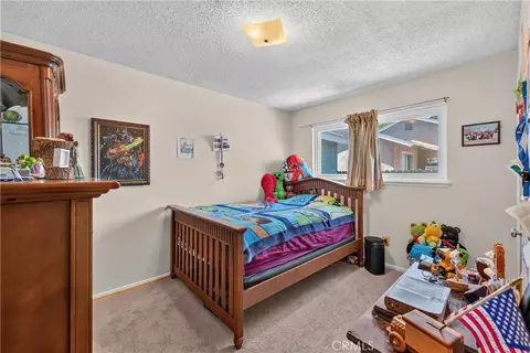 Bedroom - 4737 Toyon Rd, Riverside, CA 92504 photo 3 of 5