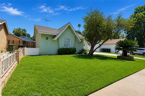 Exterior - 4737 Toyon Rd, Riverside, CA 92504 photo 1 of 7
