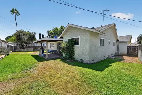 Exterior - 4737 Toyon Rd, Riverside, CA 92504 photo 6 of 7
