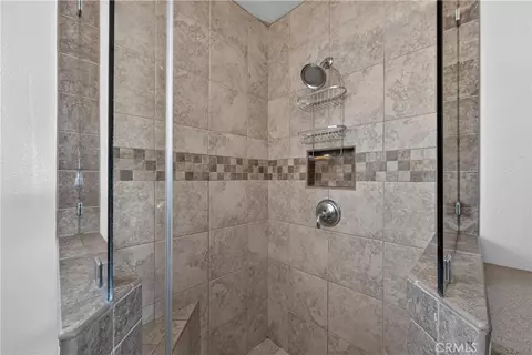 Bath - 4737 Toyon Rd, Riverside, CA 92504 photo 2 of 5