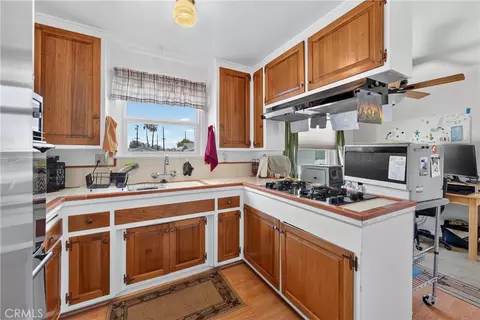 Kitchen - 4737 Toyon Rd, Riverside, CA 92504 photo 3 of 4
