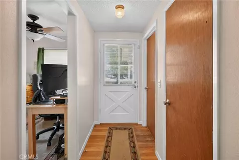 Entry Way - 4737 Toyon Rd, Riverside, CA 92504 photo 1 of 2