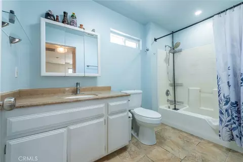 Bath - 1175 Edgar Ave, Beaumont, CA 92223 photo 1 of 1