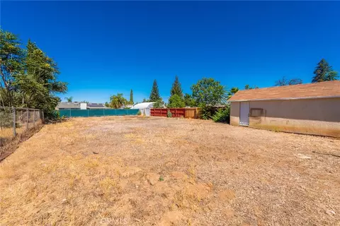 Exterior - 1175 Edgar Ave, Beaumont, CA 92223 photo 2 of 4