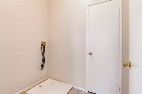 11140 Bridgepoint Cir, Riverside, CA 92505 photo 27