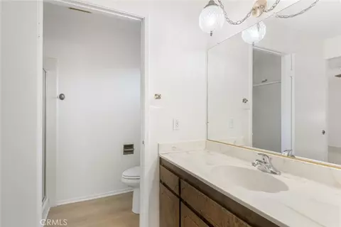 Bath - 13689 Sarah St, Yucaipa, CA 92399 photo 3 of 3