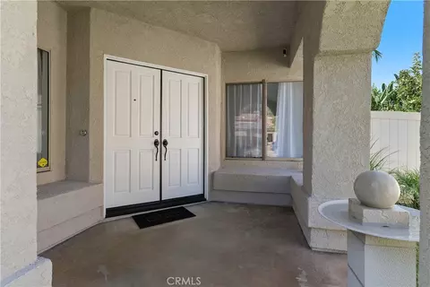 Exterior - 29253 Greenbrier Pl, Highland, CA 92346 photo 2 of 9