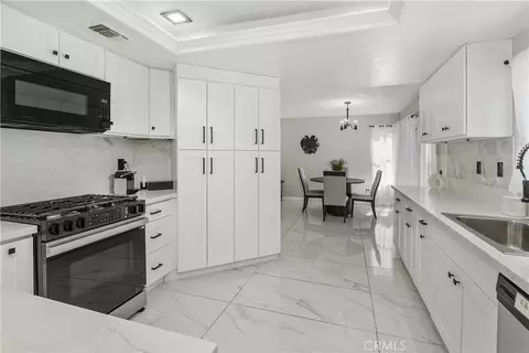 Other - 29253 Greenbrier Pl, Highland, CA 92346 photo 4 of 7