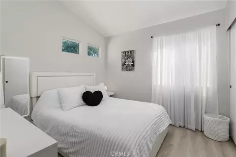 Bedroom - 29253 Greenbrier Pl, Highland, CA 92346 photo 3 of 4