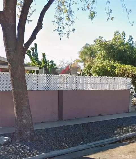8833 Shawnee Ave, Riverside, CA 92503 photo 9