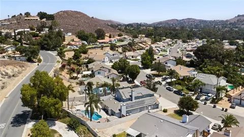 View/Area - 8433 Tamarind, Riverside, CA 92509 photo 3 of 4