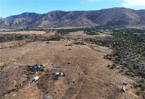113 E 113th St E Juniper Mesa Rd S, Juniper Hills, CA 93543 photo 4