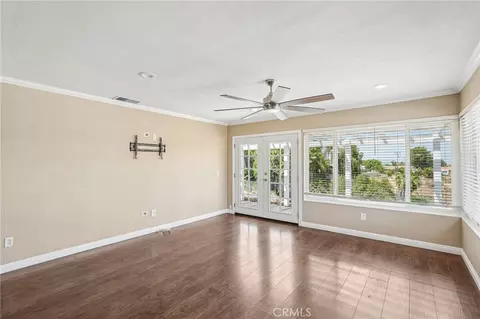 Living - 14342 Laurel, Riverside, CA 92503 photo 7 of 10