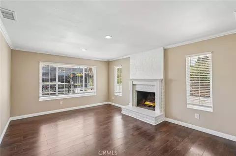 Living - 14342 Laurel, Riverside, CA 92503 photo 2 of 10