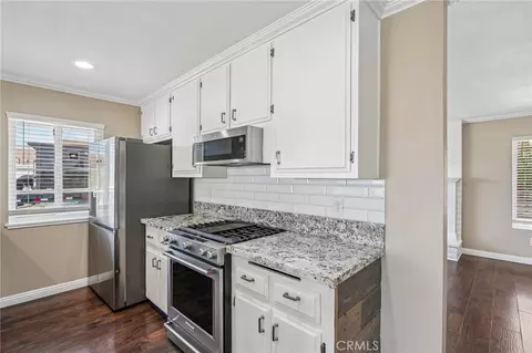 Kitchen - 14342 Laurel, Riverside, CA 92503 photo 4 of 4