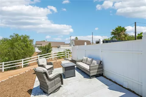 Exterior - 14342 Laurel, Riverside, CA 92503 photo 1 of 10
