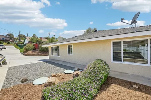 Exterior - 14342 Laurel, Riverside, CA 92503 photo 4 of 10