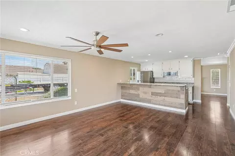 Living - 14342 Laurel, Riverside, CA 92503 photo 9 of 10