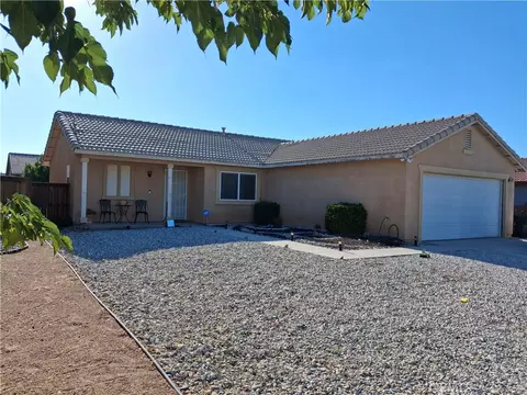 15382 Lassen, Adelanto, CA 92301 photo 2