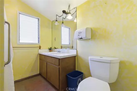 Bath - 3475 Hillside Ave, Norco, CA 92860 photo 1 of 1