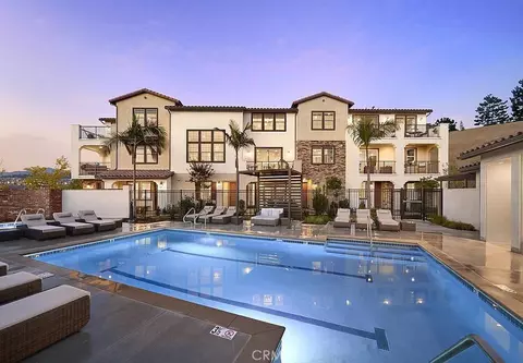 209 Niebla Ln, Mission Viejo, CA 92692