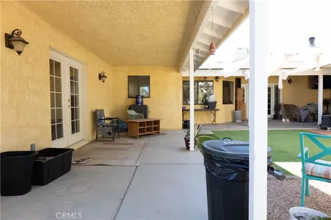 Exterior - 15078 Cactus, Hesperia, CA 92345 photo 2 of 15