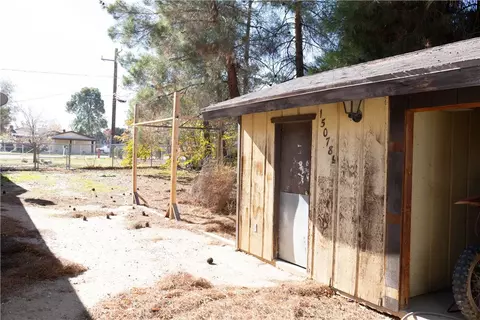 Exterior - 15078 Cactus, Hesperia, CA 92345 photo 12 of 15