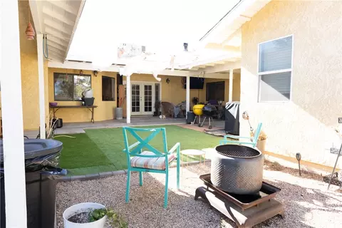 Exterior - 15078 Cactus, Hesperia, CA 92345 photo 3 of 15