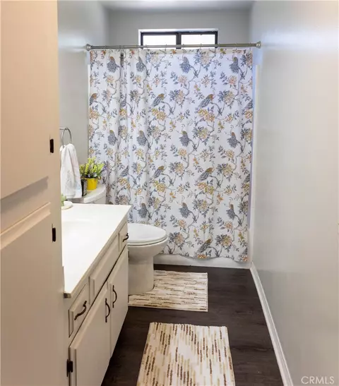 Bath - 15078 Cactus, Hesperia, CA 92345 photo 5 of 11