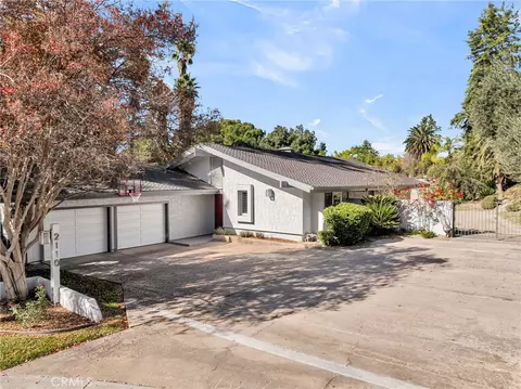 Exterior - 2110 Hathaway, Riverside, CA 92506 photo 3 of 13