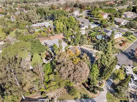View/Area - 2110 Hathaway, Riverside, CA 92506 photo 6 of 10