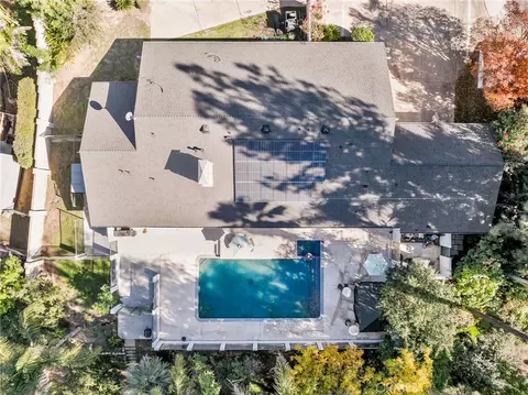 View/Area - 2110 Hathaway, Riverside, CA 92506 photo 8 of 10