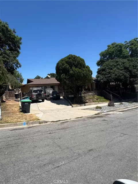 301 Maryknoll Dr, Colton, CA 92324 photo 3