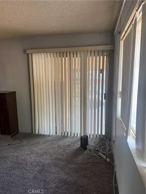 Living - 301 Maryknoll Dr, Colton, CA 92324 photo 9 of 15