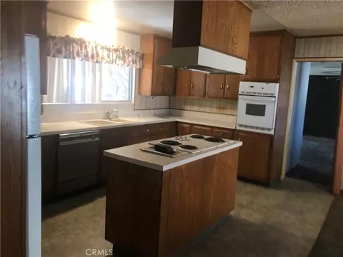 Kitchen - 301 Maryknoll Dr, Colton, CA 92324 photo 2 of 3