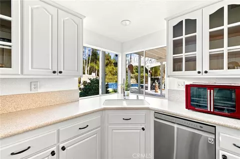 Kitchen - 9186 Limecrest Dr, Riverside, CA 92508 photo 4 of 4