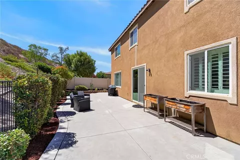 Exterior - 16796 Golden Bluff Loop, Riverside, CA 92503 photo 7 of 15