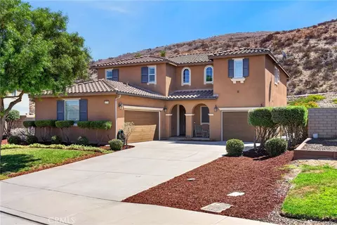 Exterior - 16796 Golden Bluff Loop, Riverside, CA 92503 photo 13 of 15