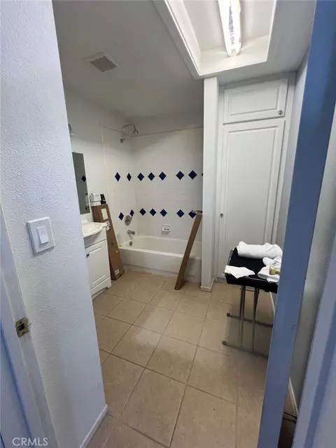 Bath - 38900 Howard, Anza, CA 92539 photo 1 of 4
