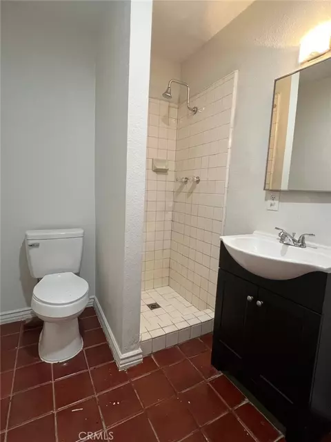Bath - 38900 Howard, Anza, CA 92539 photo 4 of 4