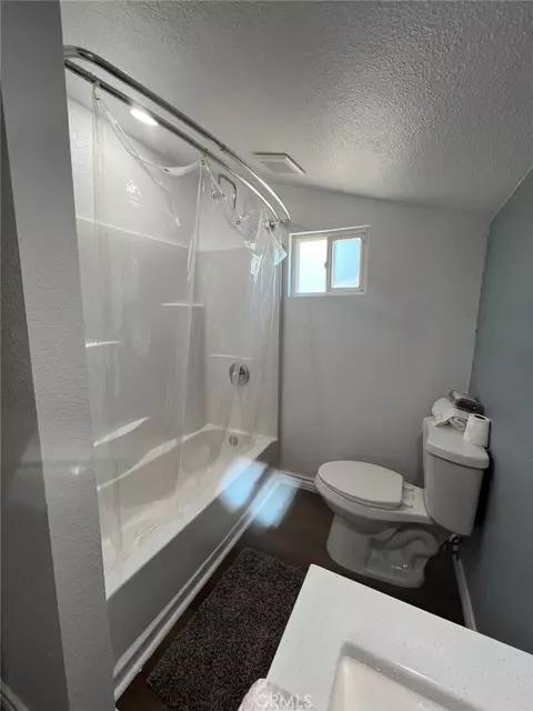 Bath - 38900 Howard, Anza, CA 92539 photo 2 of 4